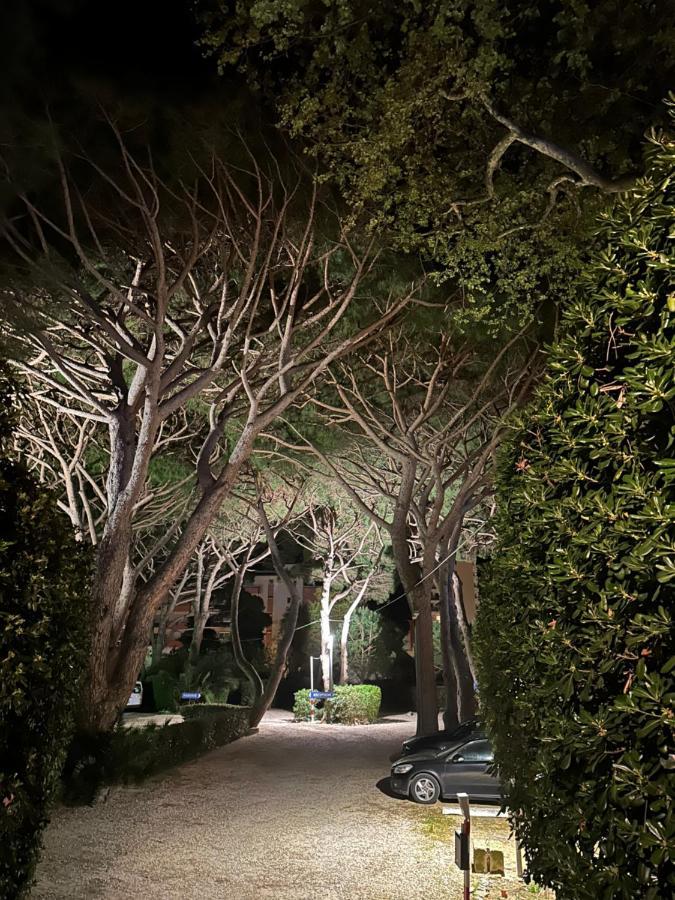 Hotel Beau Rivage ル・ラヴァンドゥー エクステリア 写真