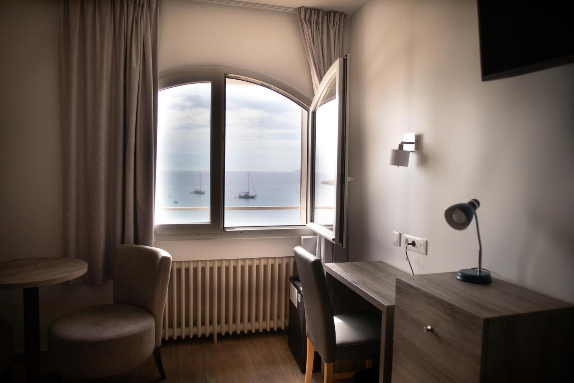 Hotel Beau Rivage ル・ラヴァンドゥー エクステリア 写真