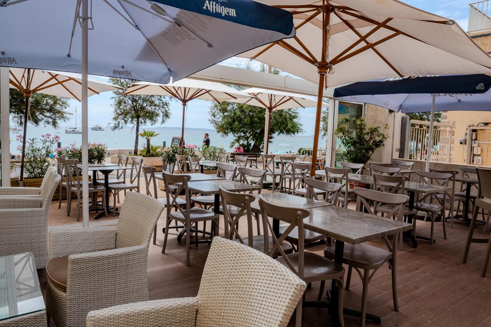 Hotel Beau Rivage ル・ラヴァンドゥー エクステリア 写真